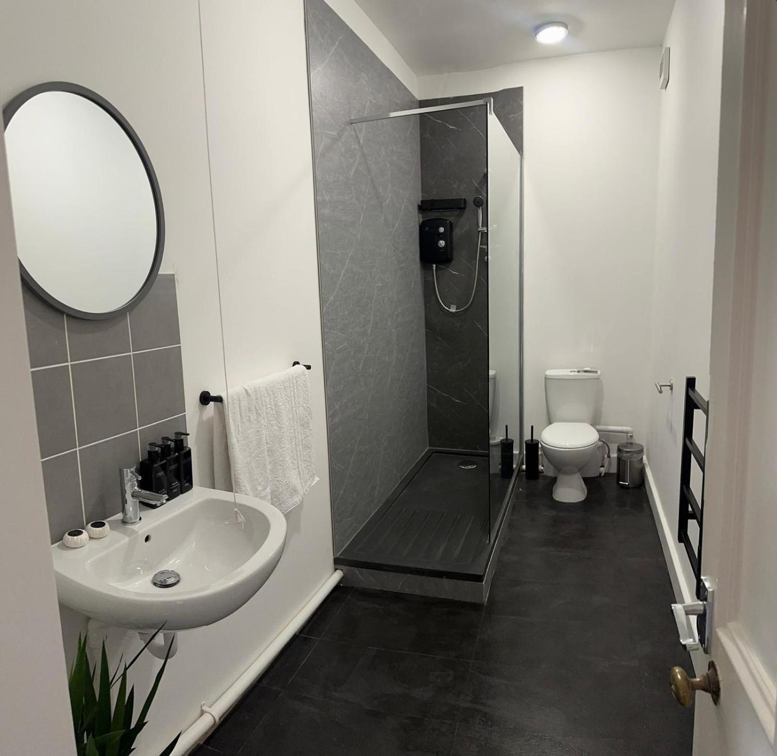 Cozy Flat By Birmingham Canals & City Centre Εξωτερικό φωτογραφία